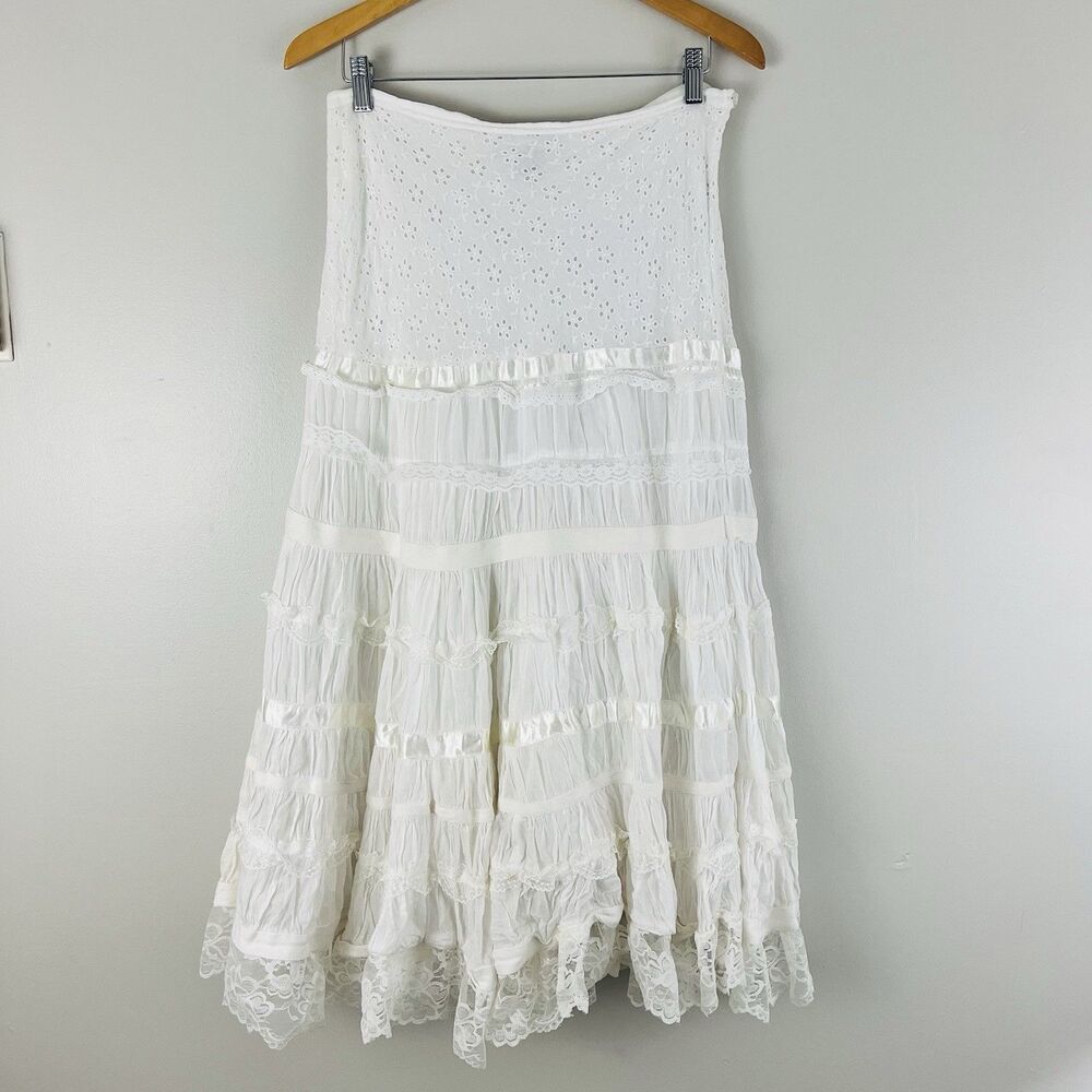 Vintage Y2K Spiegel Eyelet Lace Tiered Cottagecore Dress